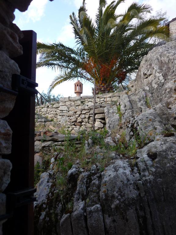 Rocca Del Vento Bed & Breakfast San Pantaleone Ruang foto