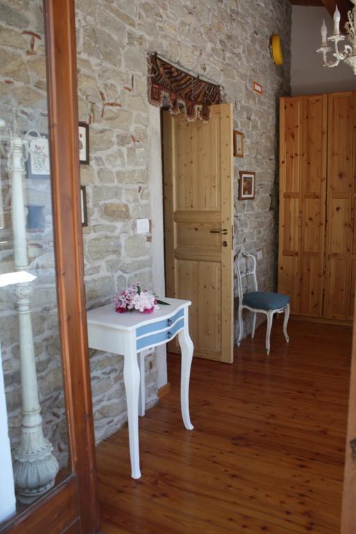 Rocca Del Vento Bed & Breakfast San Pantaleone Bagian luar foto